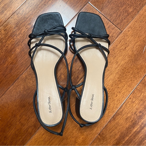 & Other Stories Strappy Block Heel Sandals - Black, Size 11 - Picture 2 of 8
